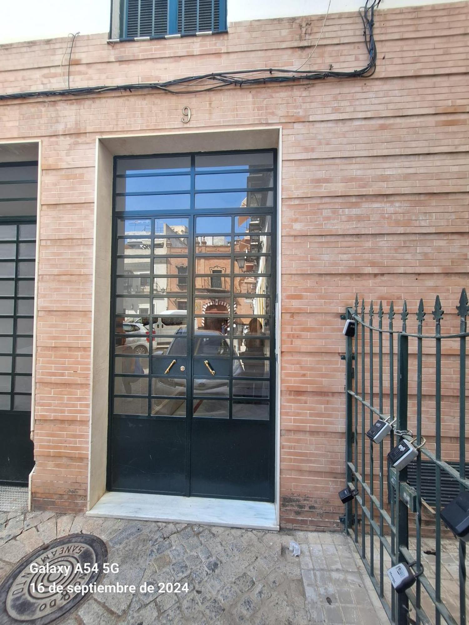 Apartamento En La Juderia De Sevilla المظهر الخارجي الصورة